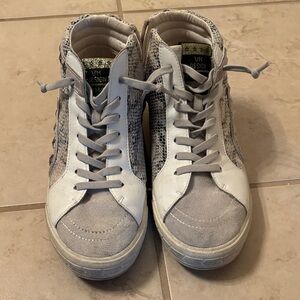 VH Design High-Top Sneakers